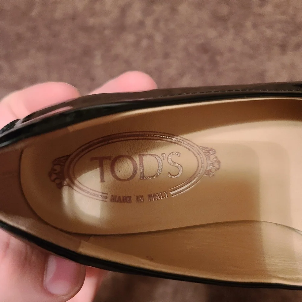 Tods Patent Leather Square Toe Loafer - Picture 5 of 6